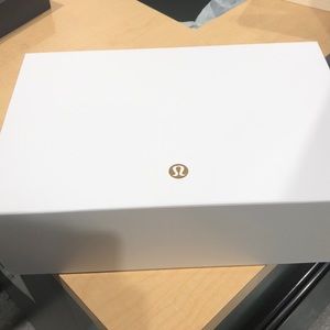 Luluemon Box